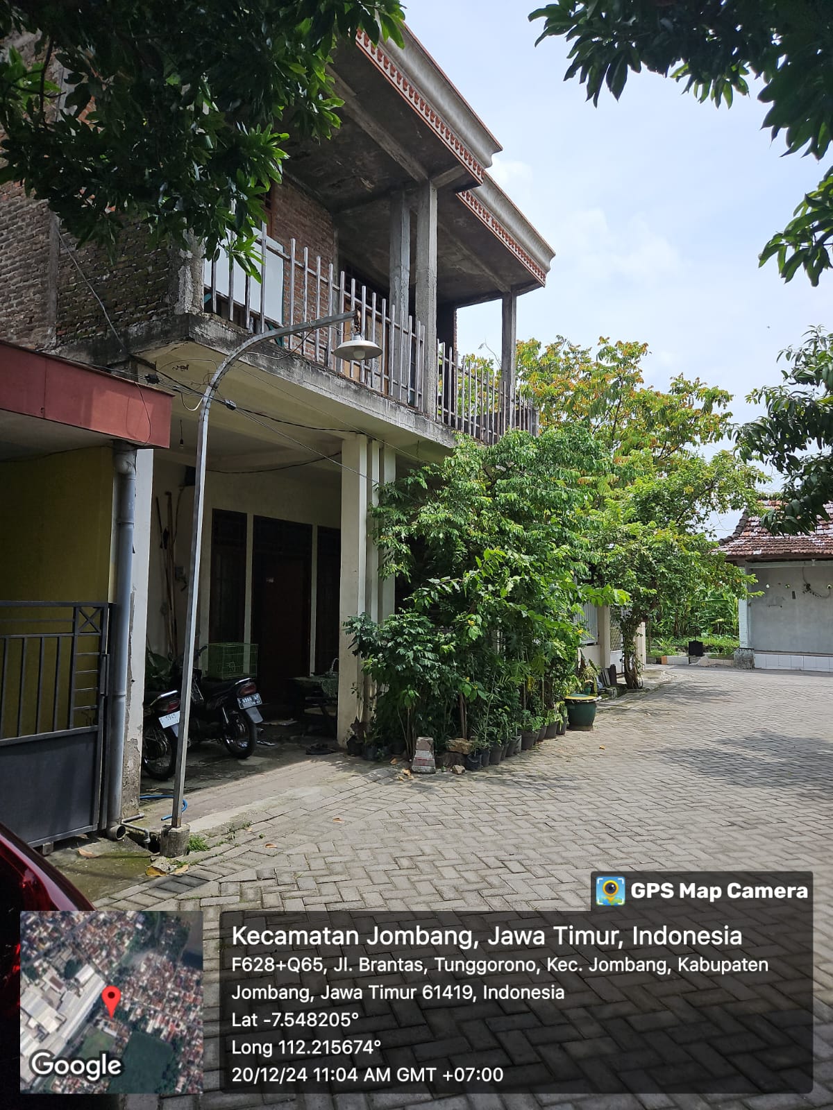 Rumah Dua Lantai Siap Huni di Tunggorono