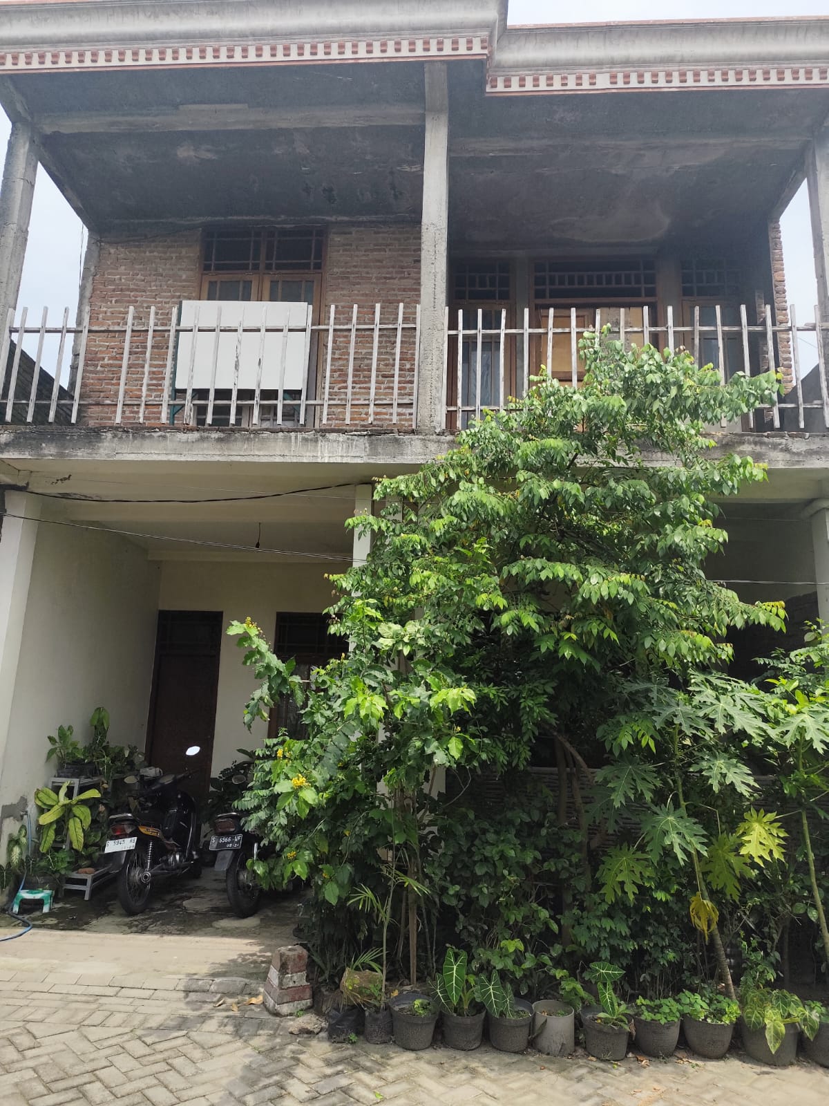 Rumah Dua Lantai Siap Huni di Tunggorono