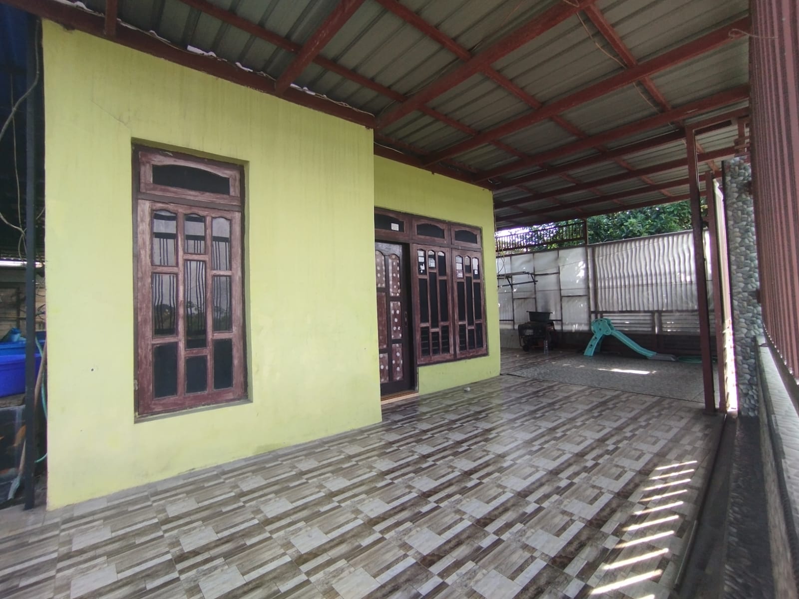Rumah Luas di Sumberagung Perak