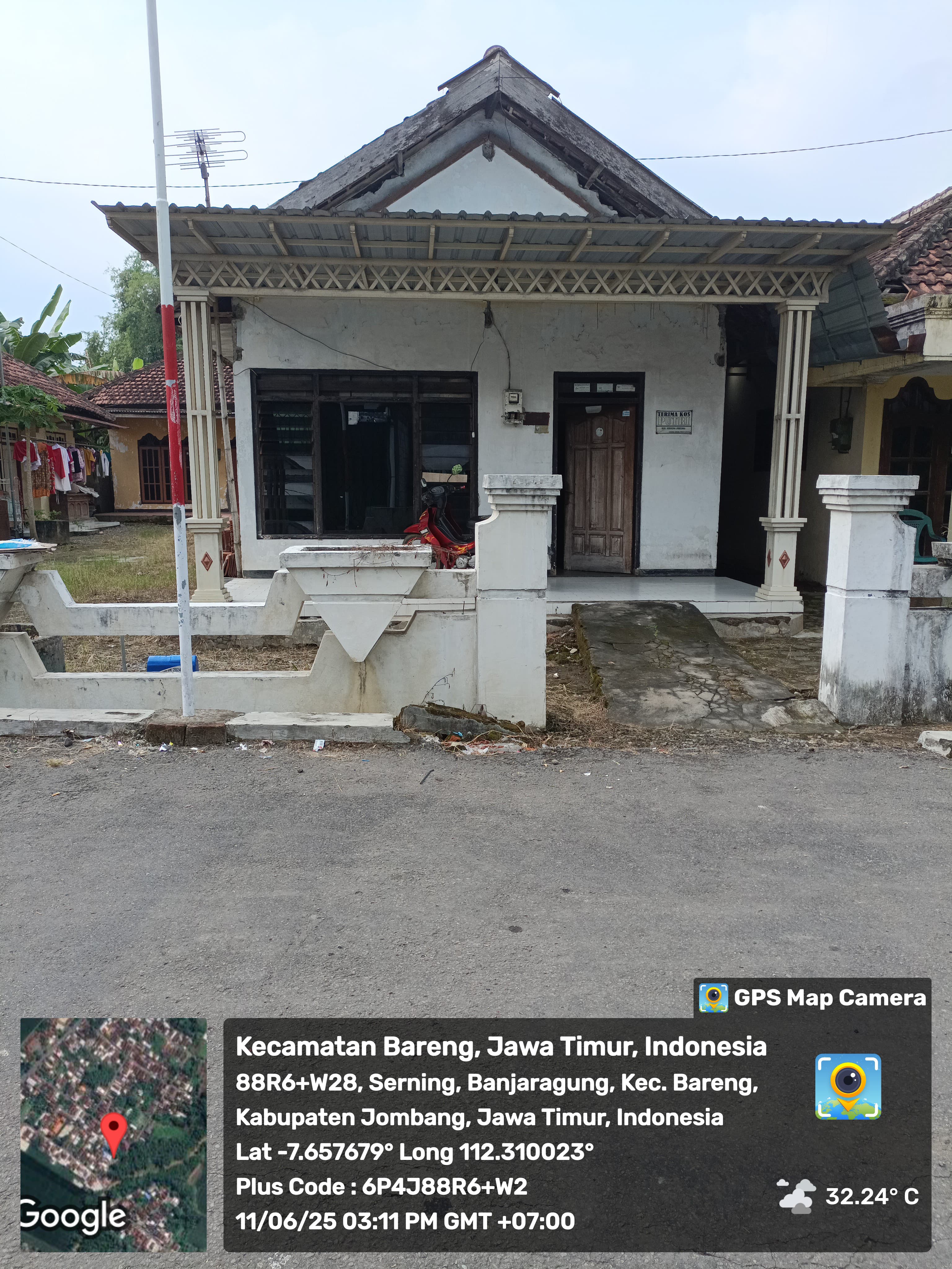 Rumah Siap Huni Beserta Tanah Produktif di Bareng