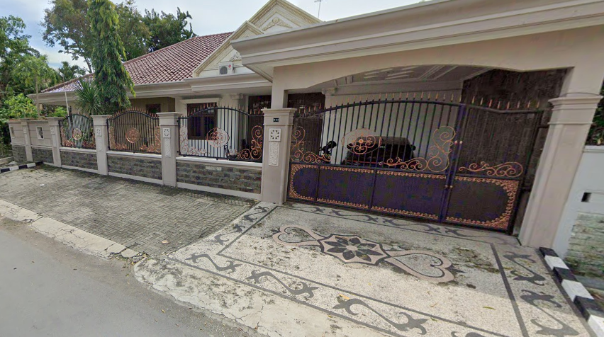 Rumah Mewah di Wonocolo, Surabaya