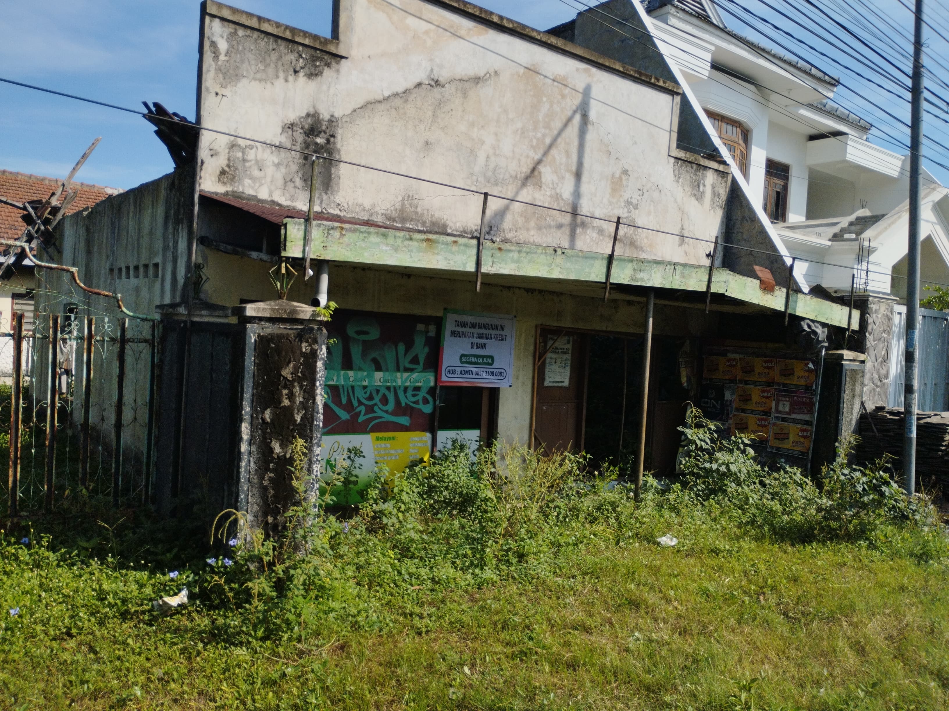 Toko Bekas Usaha Tepat di Jalan Utama Diwek