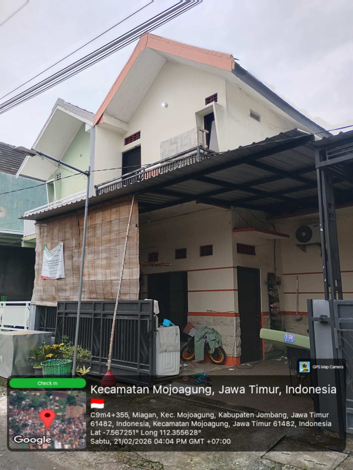 Rumah Dua Tingkat di Desa Miagan Mojoagung