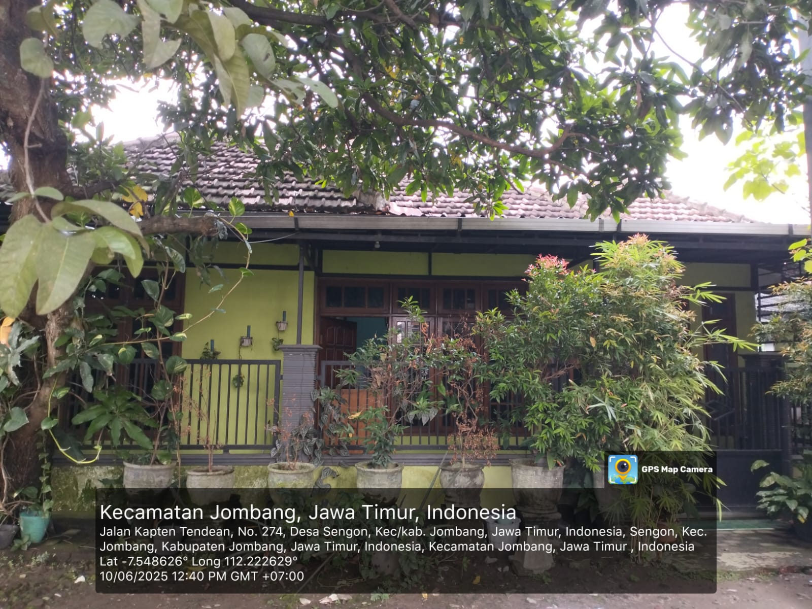 Rumah Tinggal Asri di Sengon Jombang