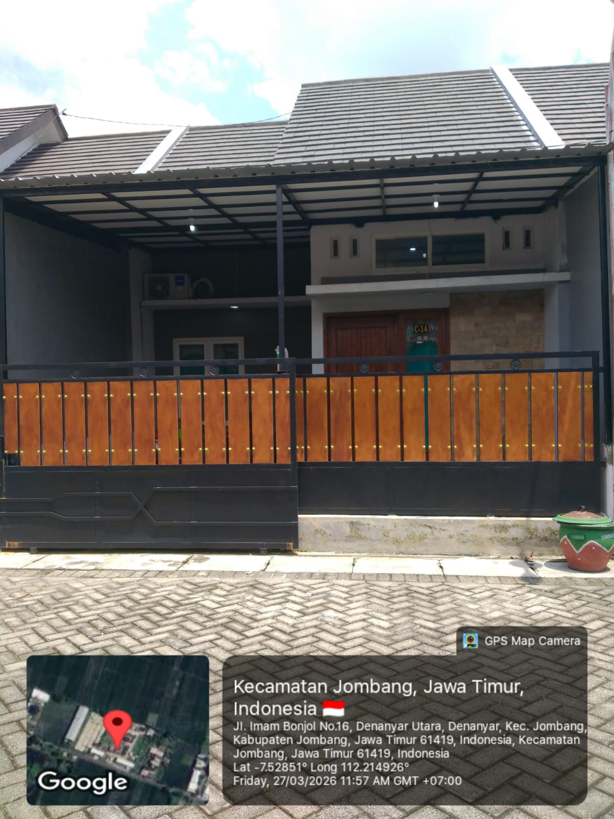 Rumah Mewah di Green Savana Jombang